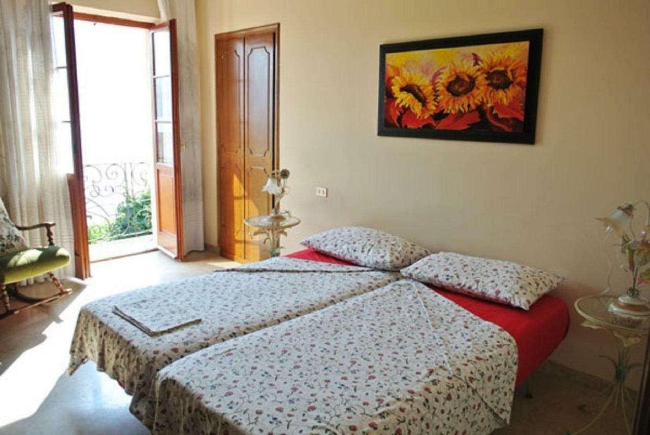 Casa Farfalla Cannobio Esterno foto